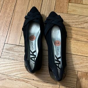 Brand new AK Sport flats